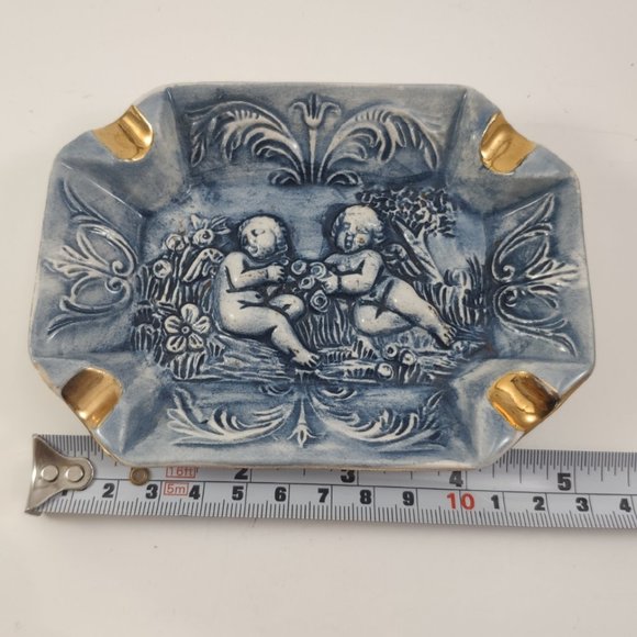 Vintage Capodimonte Blue and White Ashtray Italy - Picture 4 of 6